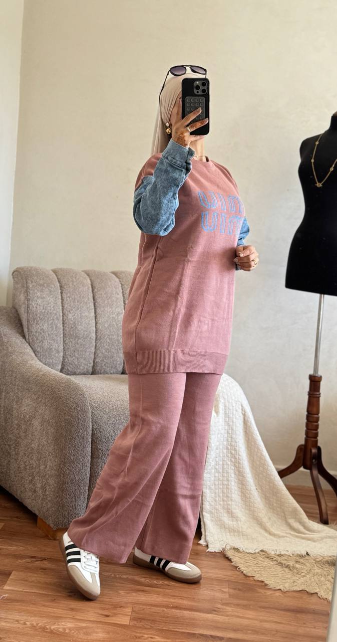 طقم نسائي أنيق بقطعتين – توب BBT تركيا بجودة ممتازة