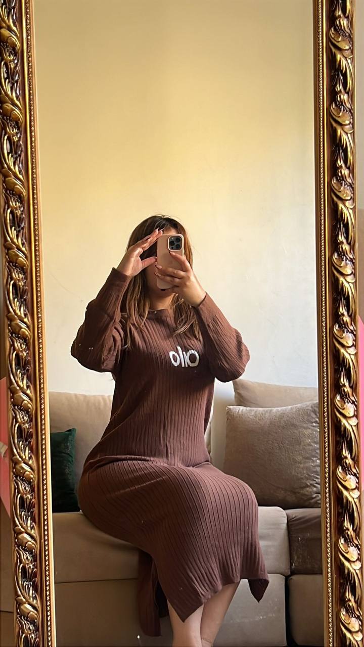 طقم نسائي أنيق بتوب BBT تركيا – أناقة راقية وجودة عالية