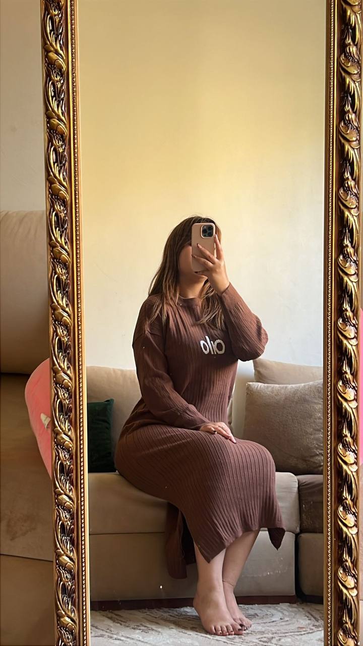 طقم نسائي أنيق بتوب BBT تركيا – أناقة راقية وجودة عالية