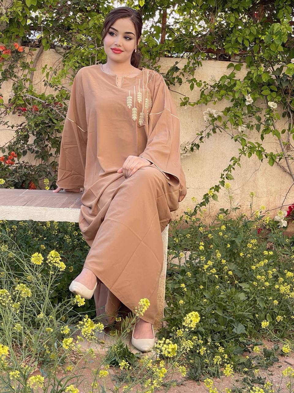 كندورة أنيقة بتصميم راقي