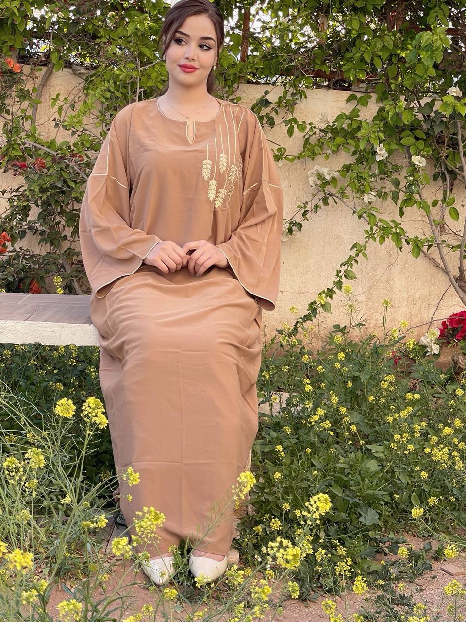 كندورة أنيقة بتصميم راقي