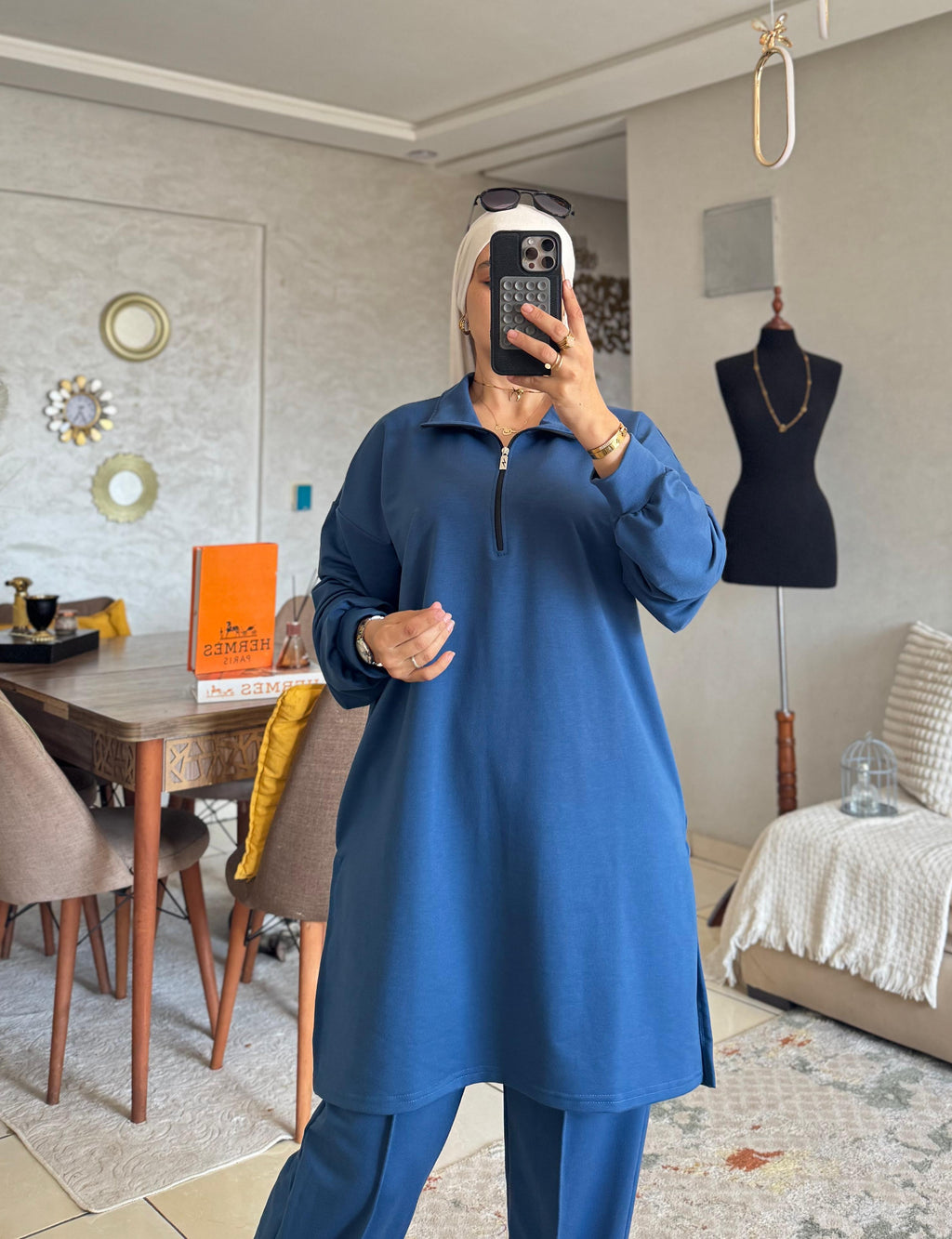 Survet Snsla – ستايل سبور شيك