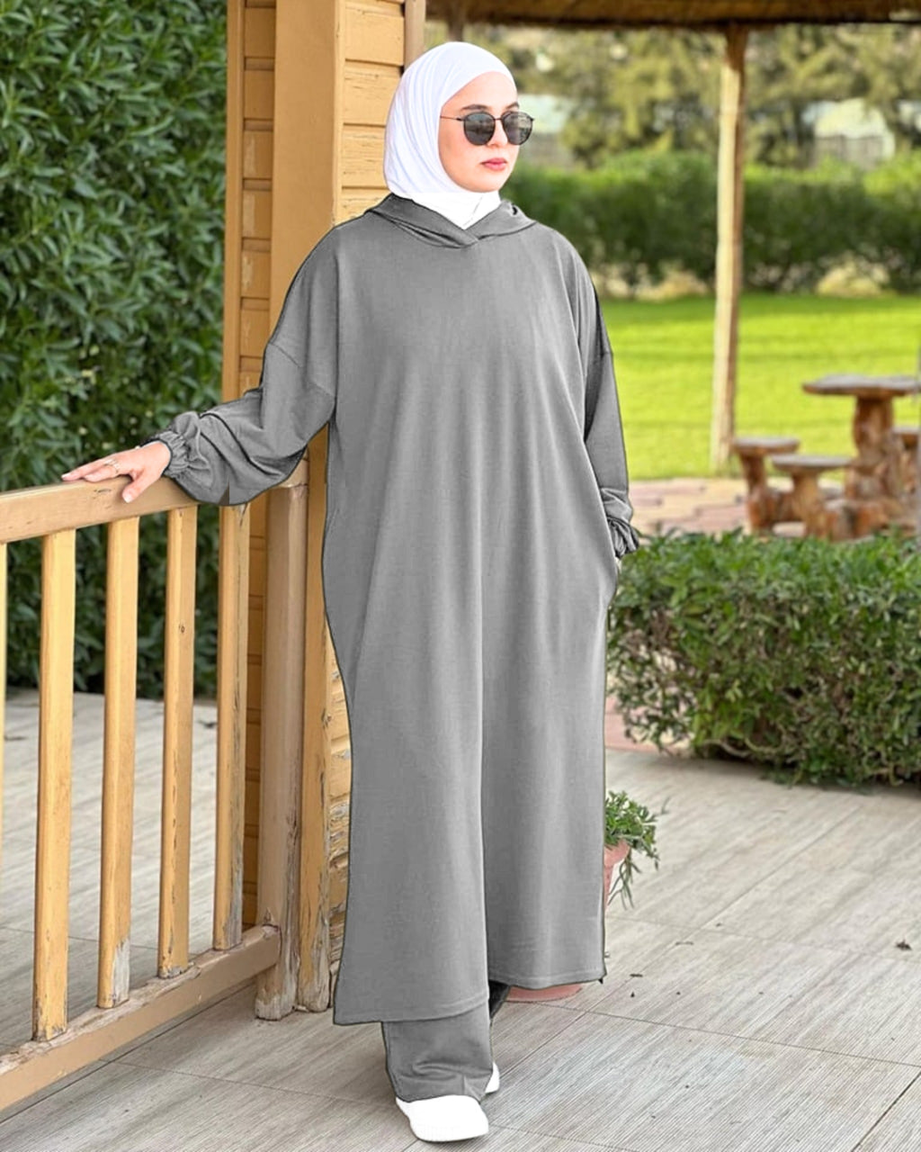 سورفيت للمحجبات – توب مونطوني