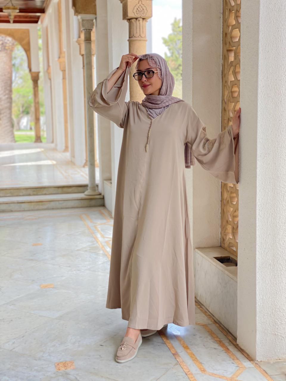 قفطان رمضاني بطرزة عصرية – ثوب كريب روزا حرير