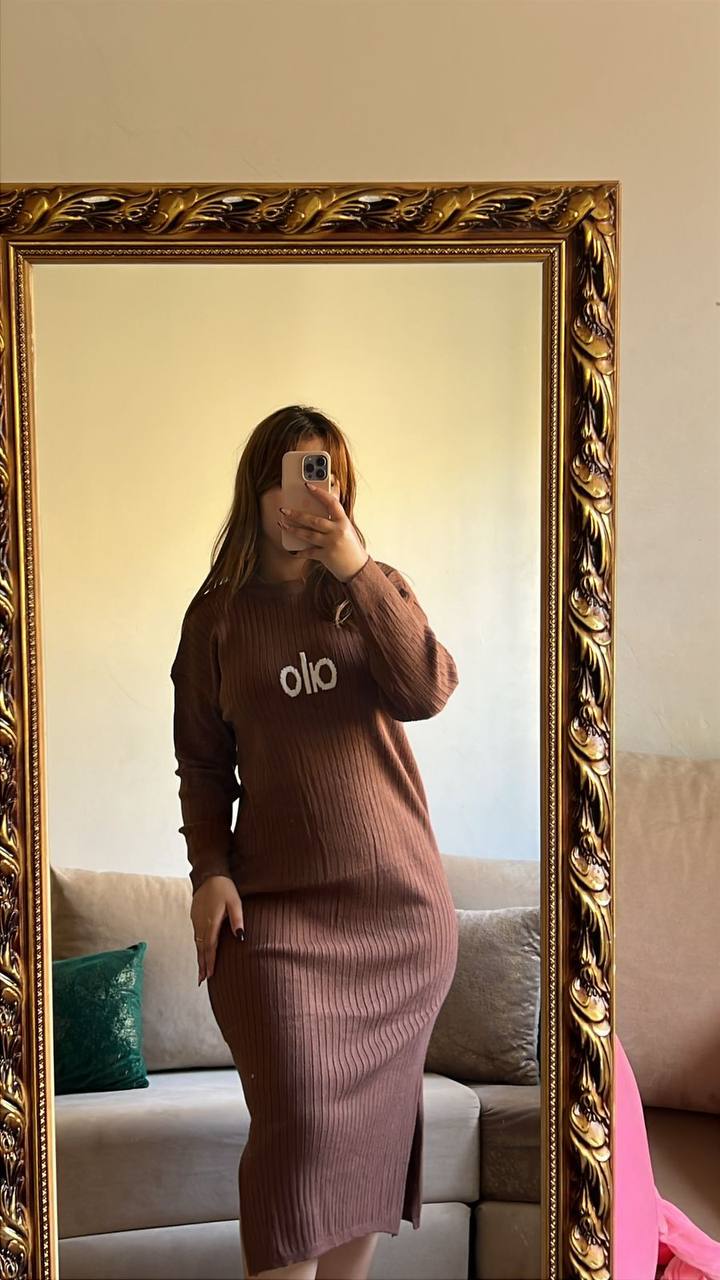 طقم نسائي أنيق بتوب BBT تركيا – أناقة راقية وجودة عالية