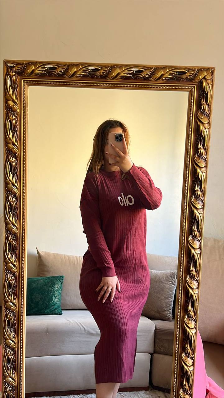 طقم نسائي أنيق بتوب BBT تركيا – أناقة راقية وجودة عالية