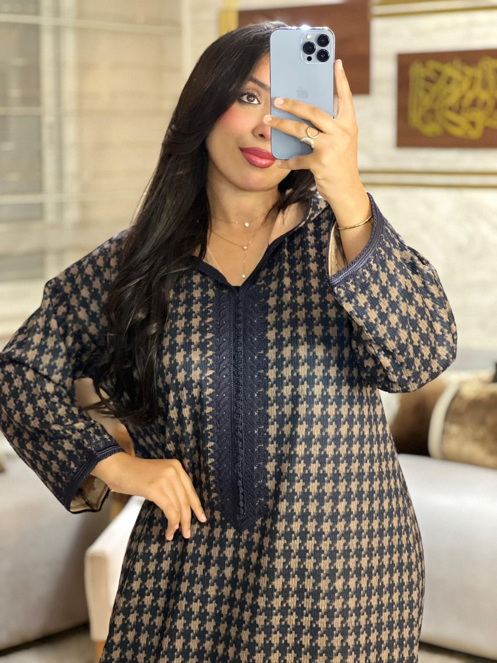 جلابة توب صوفة راقية – دفء وأناقة