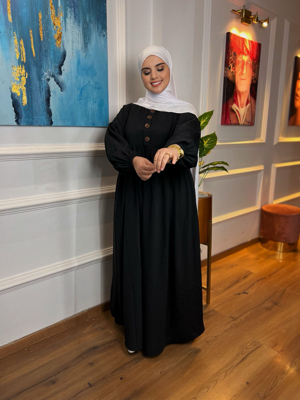 عباية صدفة – بحلة جديدة