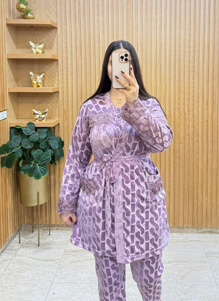 طقم بيجامة نسائي 3 قطع – جديد