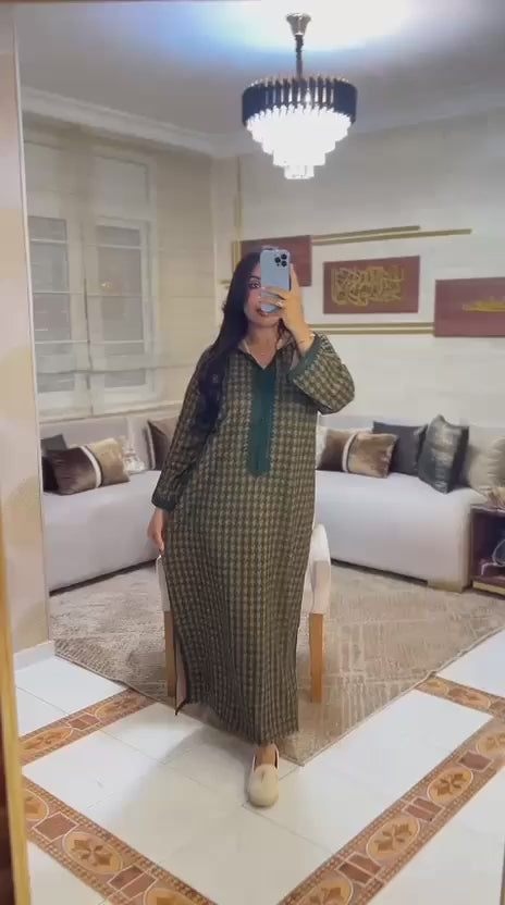 جلابة توب صوفة راقية – دفء وأناقة